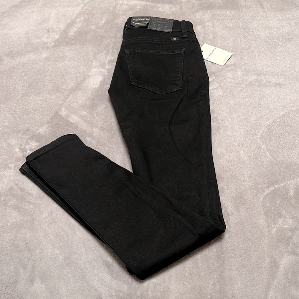 NWT Lucky Brand Black Brooke Legging Jeans